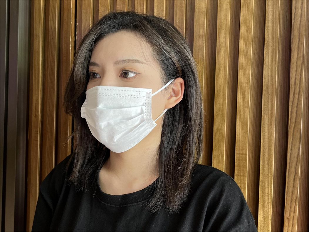 口元に優しい 使い捨て不織布マスク 販売単位(2箱セット)100枚(送料無料、税込み価格)3日以内にお届け
